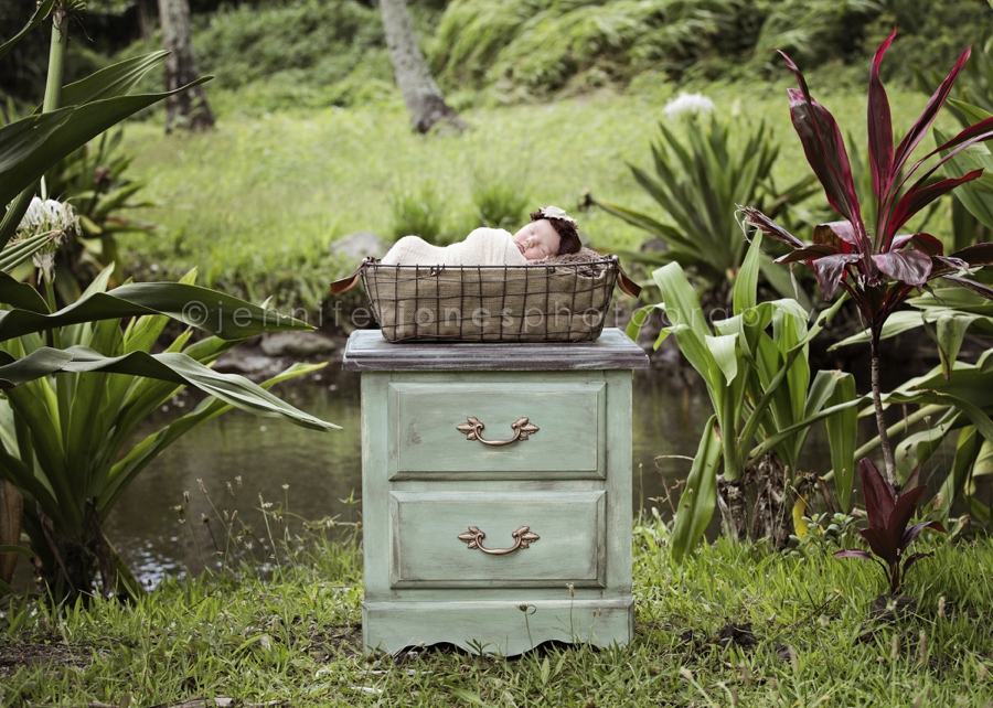 Hawaii newborn photography